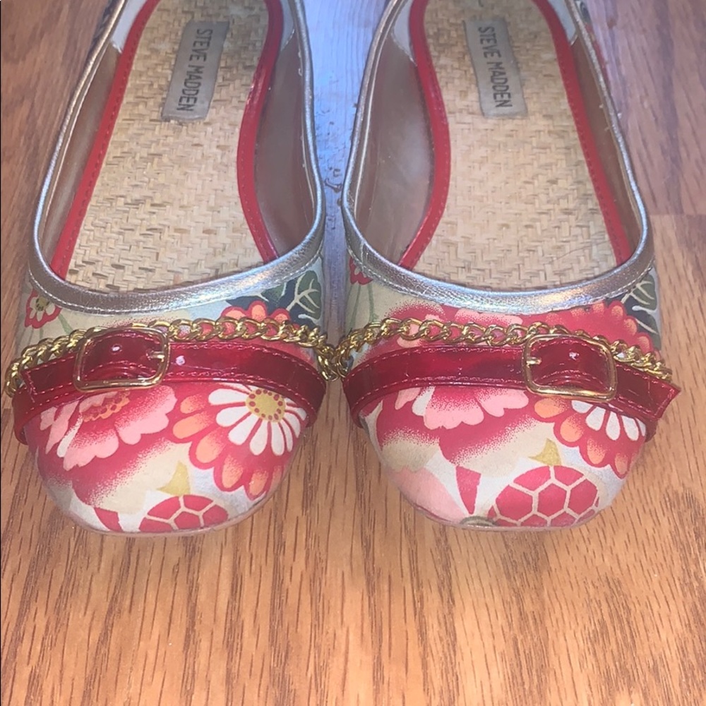 Steve Madden Multicolor Flats size 7.5